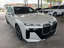 2023 BMW 750e 3.0 xDrive Pure Excellence Sedan M-Sport - 1 VIP Owner, Nice Condition, Accident & Flood Free, Full Service Under BMW & Under Warranty