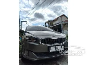 2015 KIA Carens 2.0 MPV