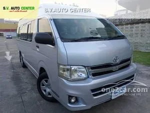 2013 Toyota HIACE 2.5 D4D Van
