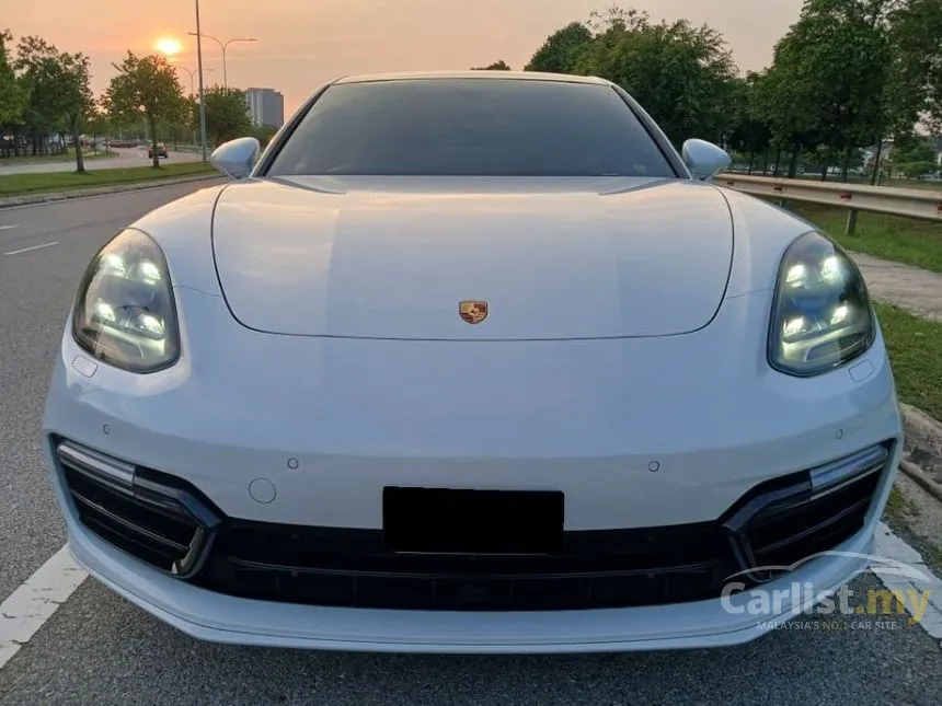 2018 Porsche Panamera Hatchback