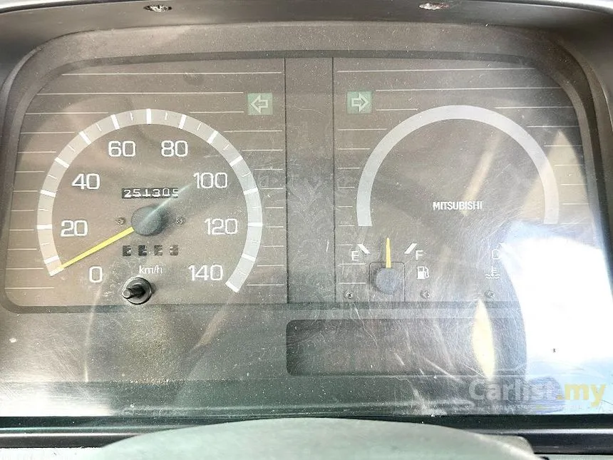 2006 Mitsubishi Fuso canter FE639 Lorry