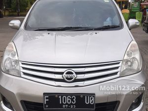 Nissan Grand Livina Highway Star Autech Mobil bekas dijual 