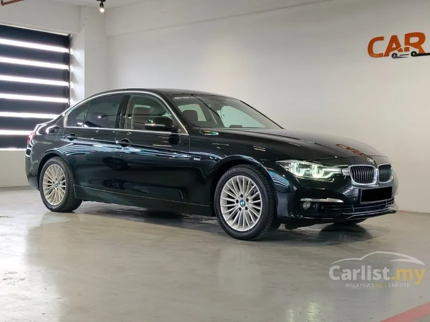 2016 BMW 318i Luxury Sedan