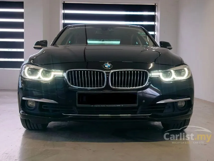 2016 BMW 318i Luxury Sedan