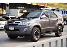2005 Toyota Fortuner 3.0 (ปี 04-08) V 4WD SUV