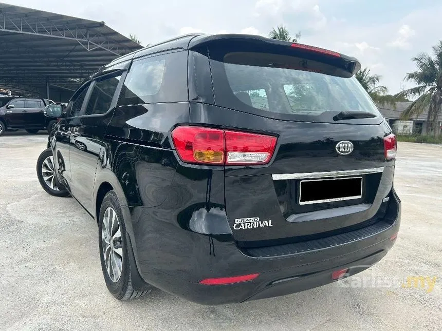 2018 Kia Grand Carnival SX CRDi MPV