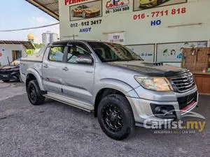 2015 Toyota Hilux 2.5 G TRD Sportivo VNT Dual Cab Pickup
