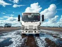 New 2026 Isuzu NLR Truck c/w 10-14FT Body
