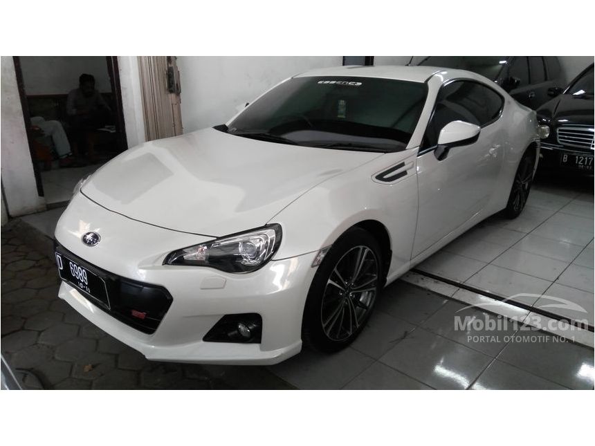 Jual Mobil Subaru BRZ 2013 M T 2 0 di Jawa Barat Manual 