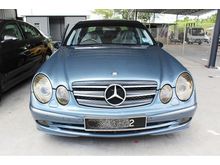 2005 Mercedes-Benz E240 2.6 Avantgarde Sedan -- WELL MAINTAINED --