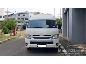 2024 Toyota Hiace 3.0 Commuter Van