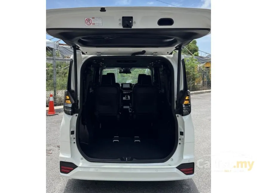 2023 Toyota Voxy S-Z MPV