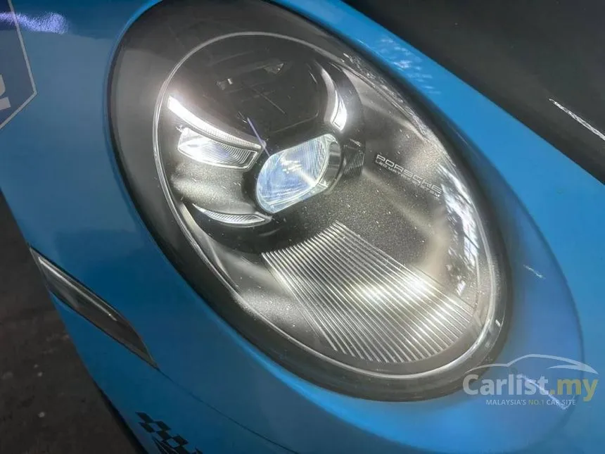 2019 Porsche 911 Carrera 4S Coupe