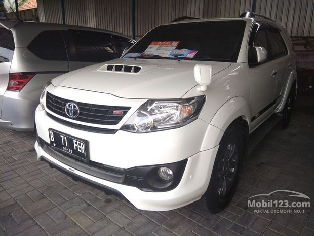 Fortuner - Toyota Murah - 143 mobil dijual di Jawa Tengah 