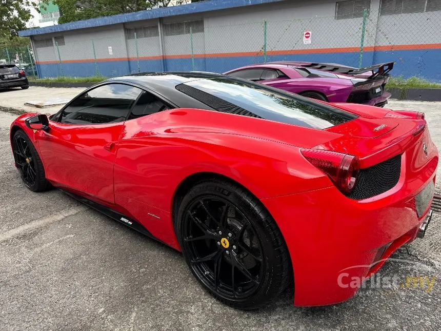 2011 Ferrari 458 Italia Coupe