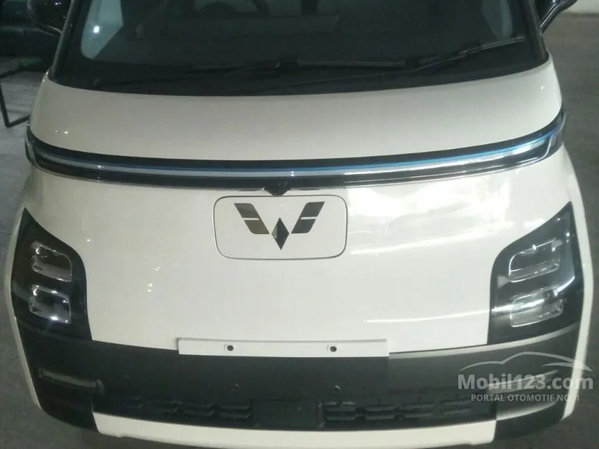 Jual Mobil Wuling EV 2024 Air ev Long Range di DKI Jakarta Automatic Hatchback Putih Rp 253.000.000