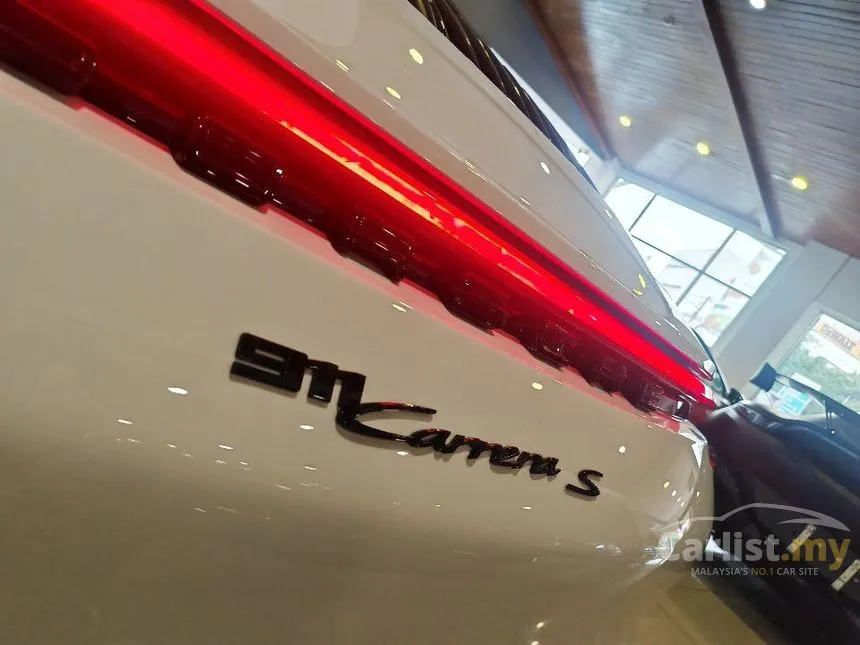 2021 Porsche 911 Carrera S Coupe