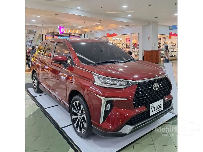 2026 Toyota Veloz V HEV MPV