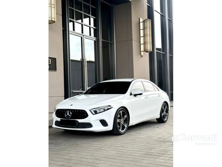 2019 Mercedes-Benz A200 progressive line Sedan