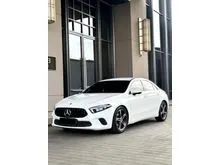 2019 Mercedes-Benz A200 1.3 progressive line Sedan White on Black (Faktur 2020) Odo 40 Rb (TERMURAH)