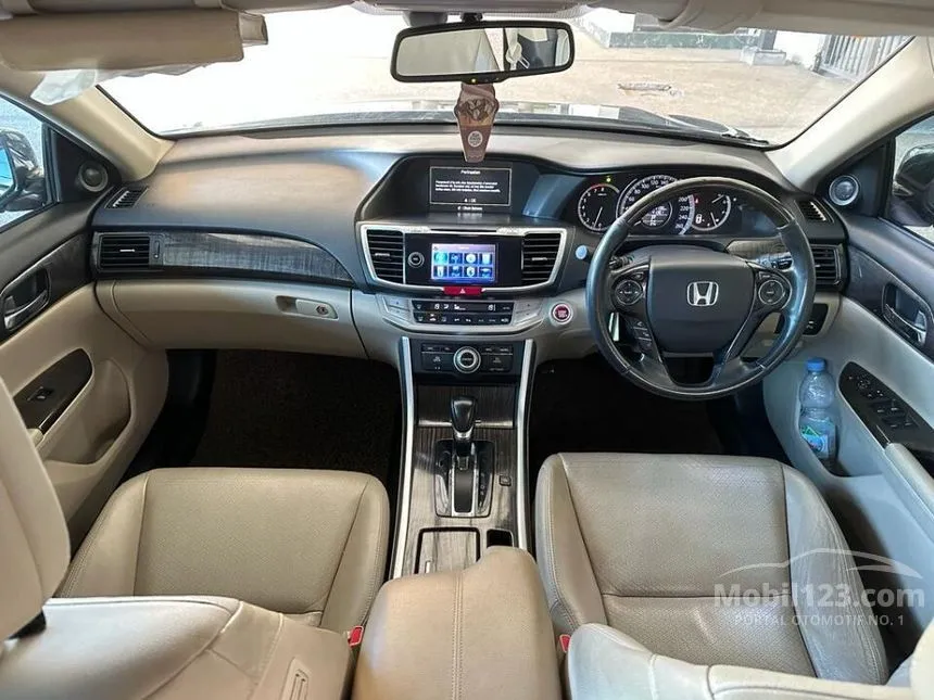 2014 Honda Accord VTi-L Sedan