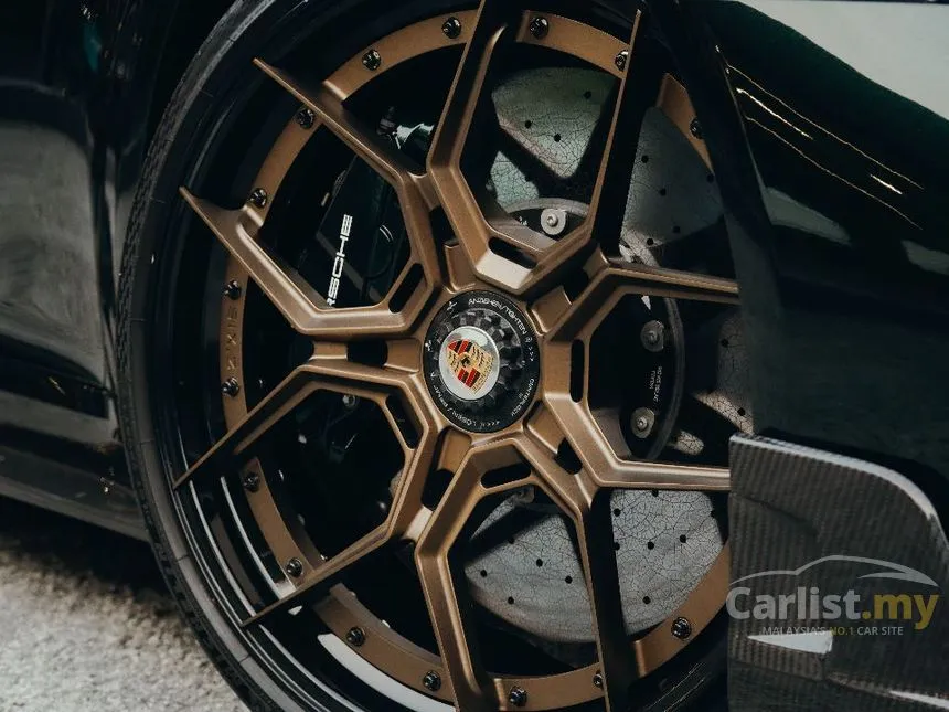 2022 Porsche 911 Turbo S Coupe