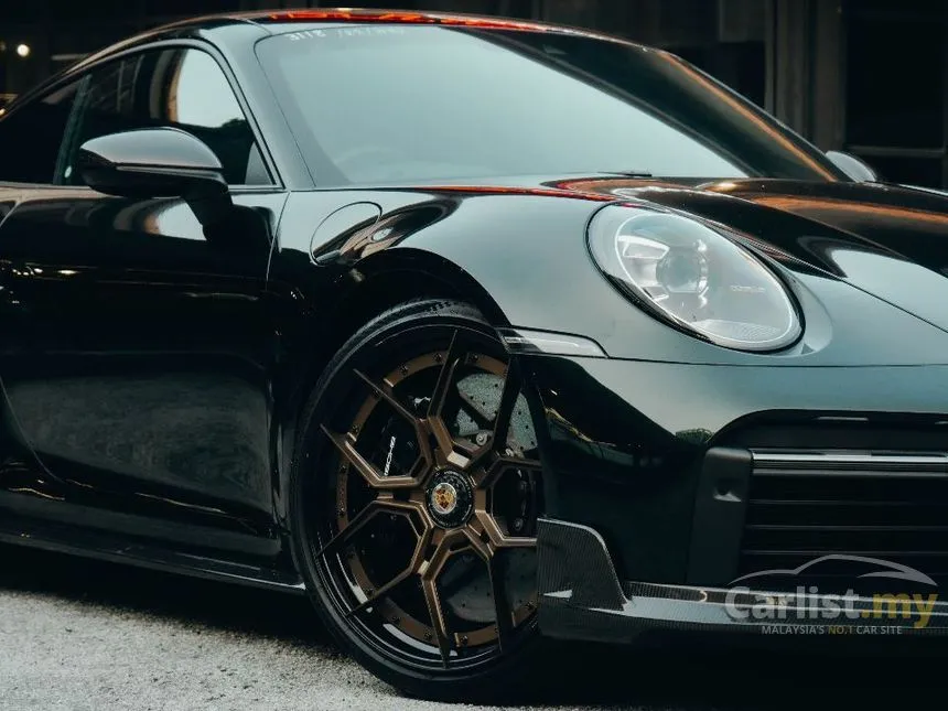 2022 Porsche 911 Turbo S Coupe