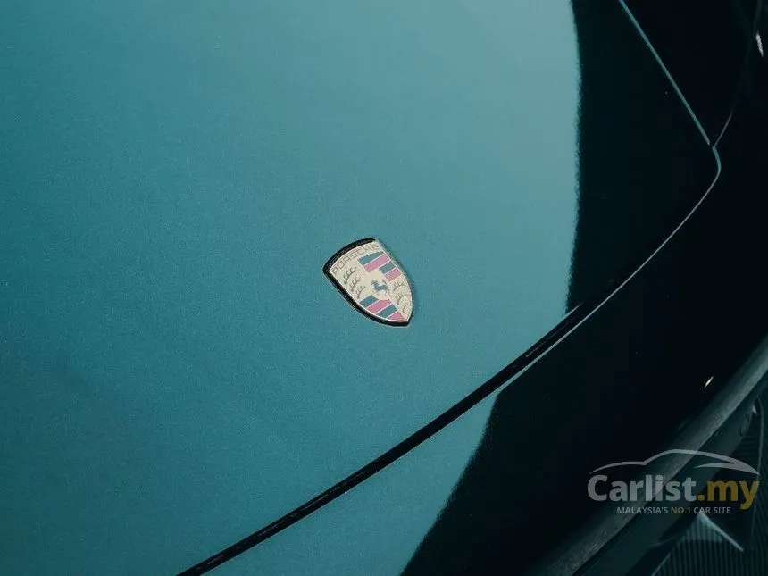 2022 Porsche 911 Turbo S Coupe