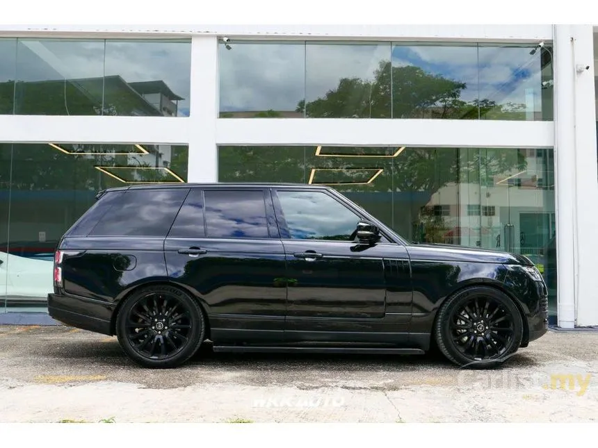 2013 Land Rover Range Rover Supercharged Vogue SE SUV