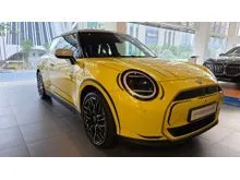 2025 Sime Darby Pre Owned MINI Cooper SE 3 Door Hatchback by Auto Selection