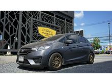2016 Honda Jazz 1.5 (ปี 14-18) S i-VTEC Hatchback