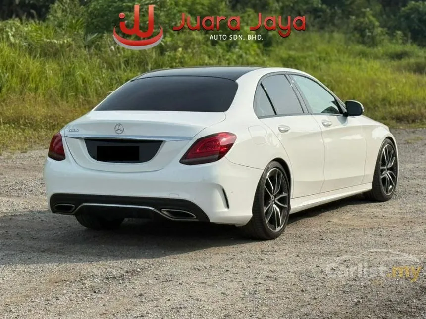 2018 Mercedes-Benz C300 AMG Line Sedan