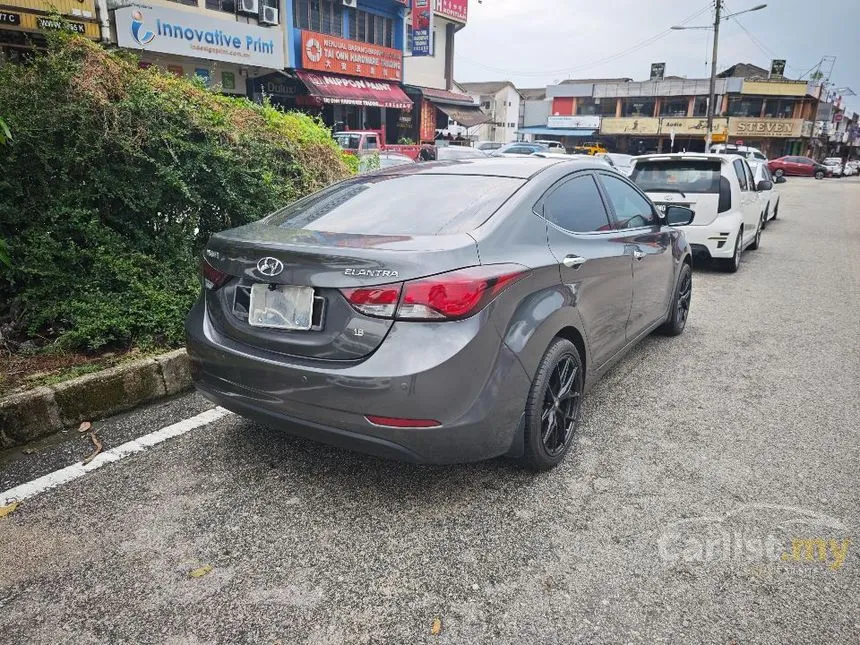 2015 Hyundai Elantra Premium Sedan