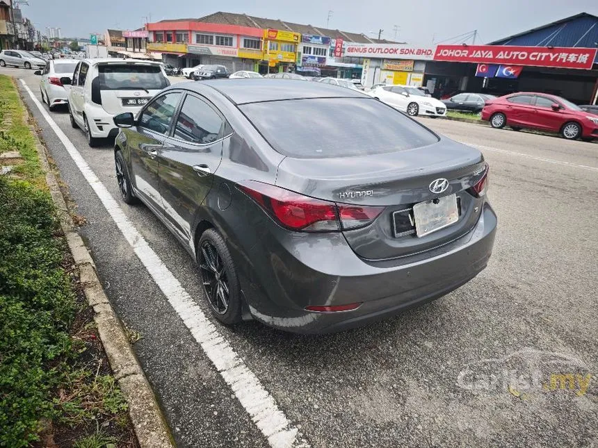 2015 Hyundai Elantra Premium Sedan