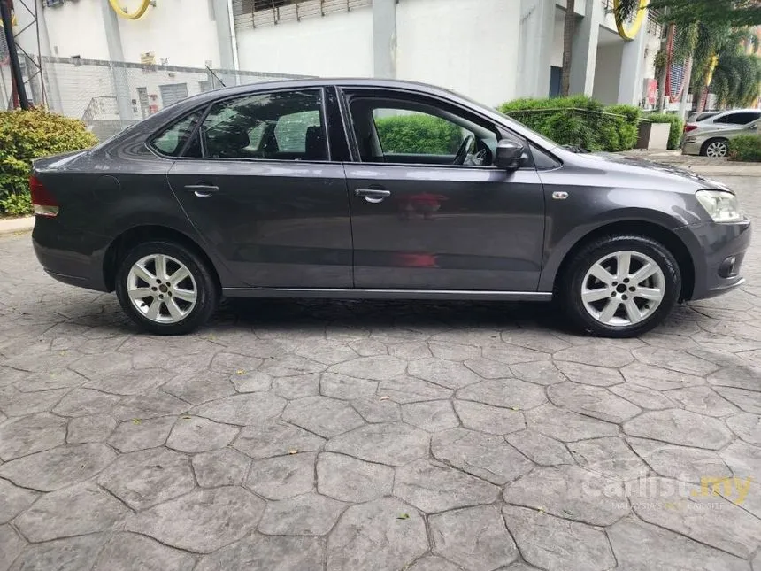 2014 Volkswagen Polo Sedan