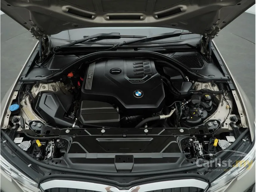 2022 BMW 330Li M Sport Sedan