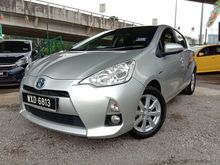 Full Service Record By TOYOTA **Battery Still Under Warranty **2012 Toyota Prius C 1.5 Hybrid Hatchback ** Monthly Rm 450++ Only