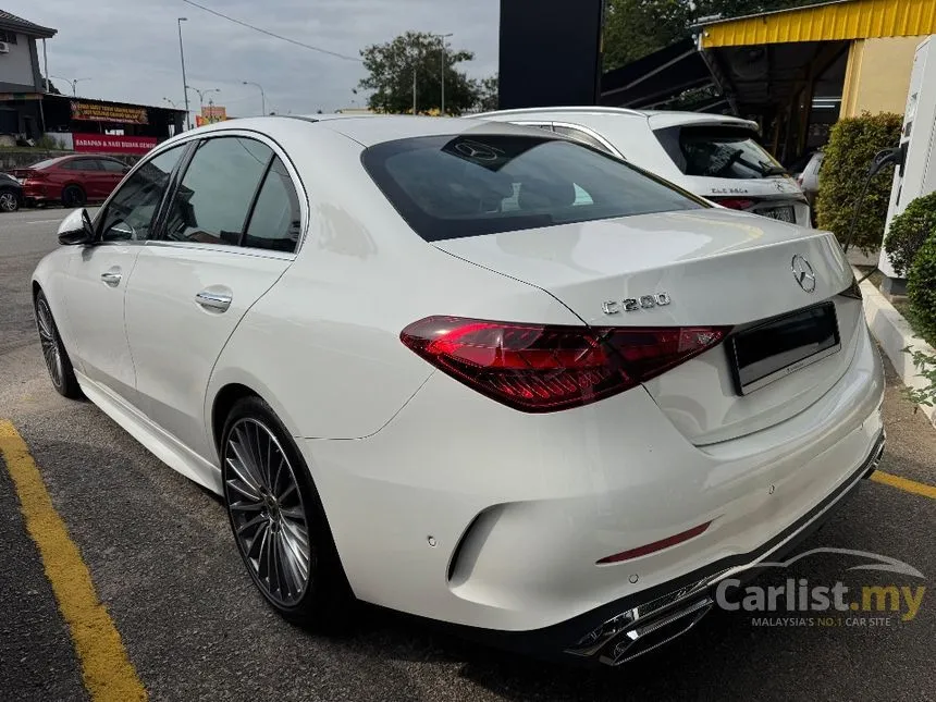 2025 Mercedes-Benz C200 AMG Line Sedan