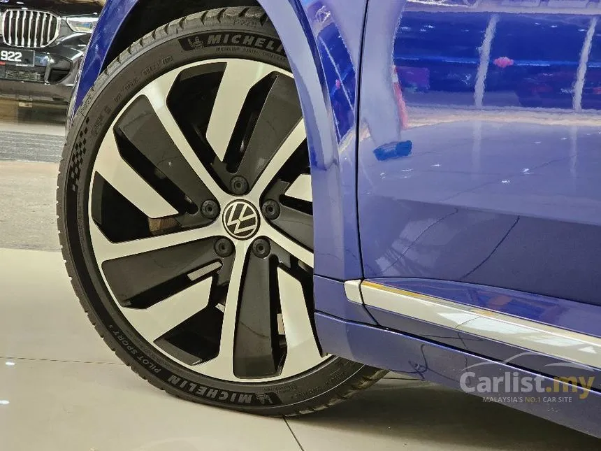 2024 Volkswagen Arteon R-Line 4MOTION IQ.Drive Sedan