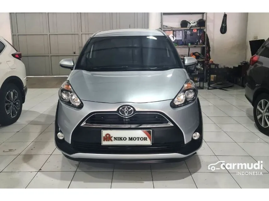 2017 Toyota Sienta V MPV