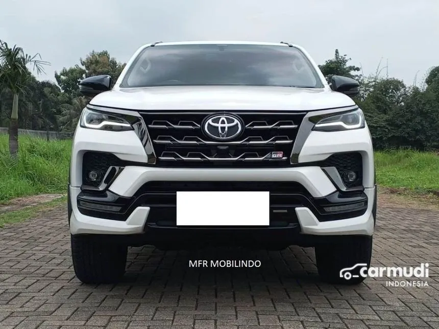 2023 Toyota Fortuner GR Sport 4X2 SUV