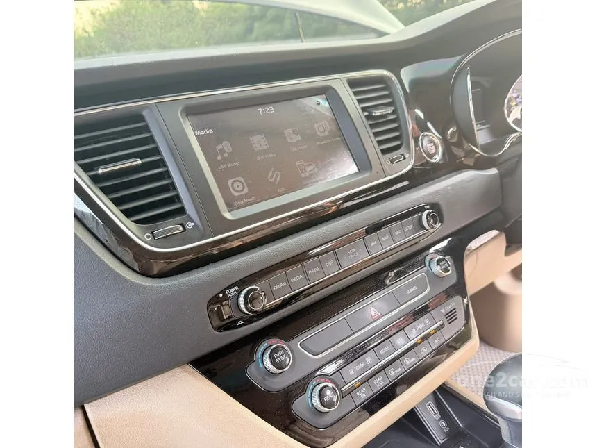2018 Kia GRAND CARNIVAL SXL Wagon