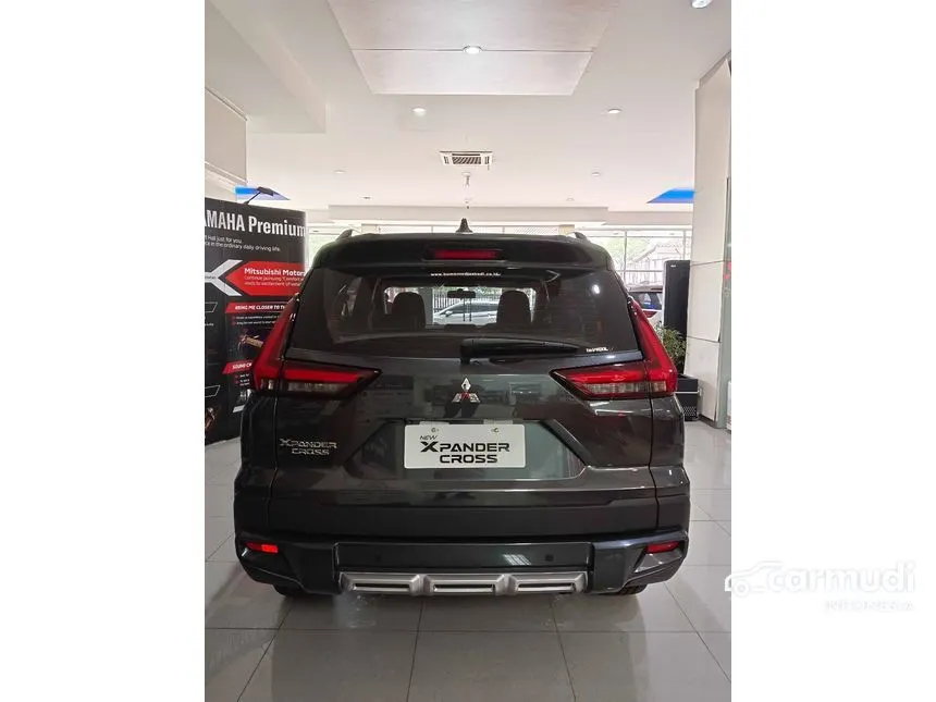 2024 Mitsubishi Xpander CROSS Premium Package Wagon