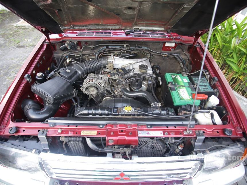 1996 Mitsubishi Pajero V6 3.0 SUV Offroad 4WD