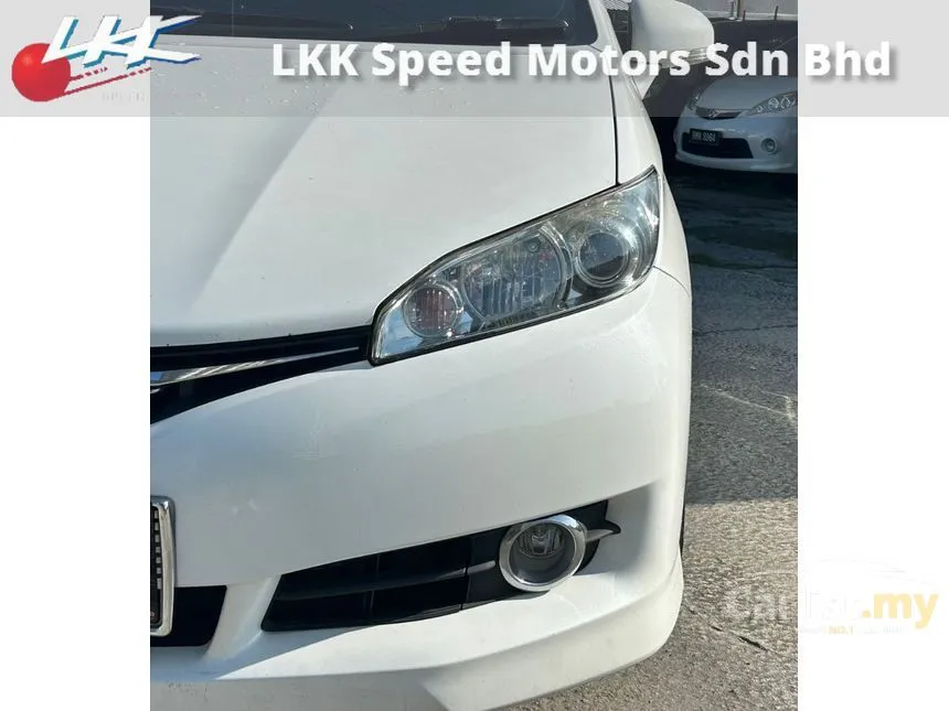 2017 Toyota Wish X MPV