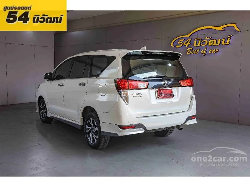 2021 Toyota Innova Crysta Wagon