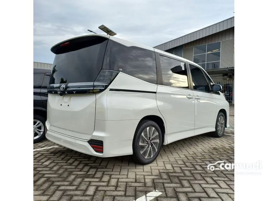 Jual Mobil Toyota Voxy 2024 2.0 di DKI Jakarta Automatic Van Wagon Putih Rp 604.000.000
