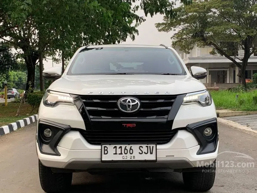 Jual Mobil Toyota Fortuner 2018 VRZ 2.4 di DKI Jakarta Automatic SUV Putih Rp 387.000.000