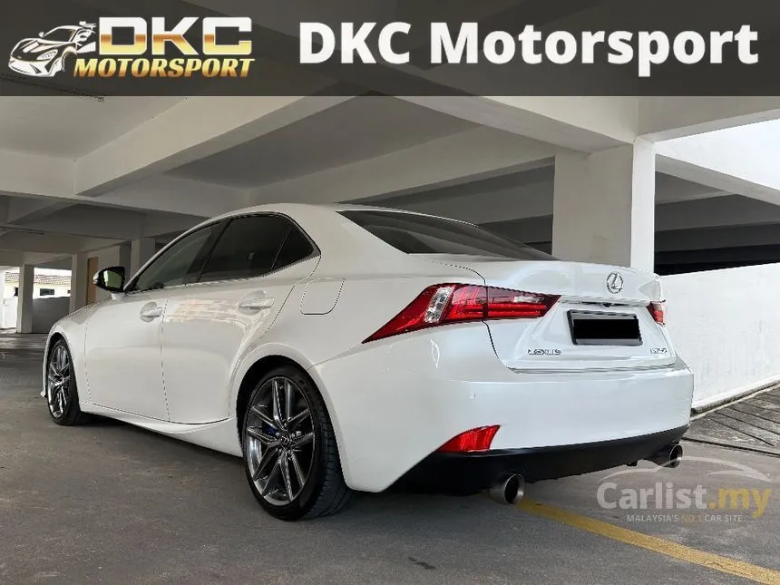 2014 Lexus IS 250 Luxury Sedan