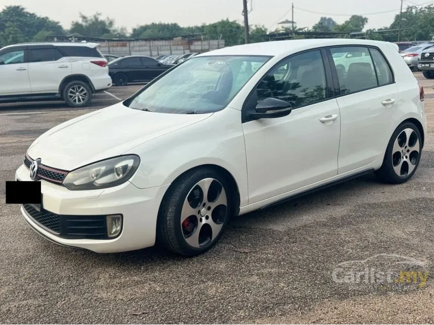 2010 Volkswagen Golf GTI Hatchback